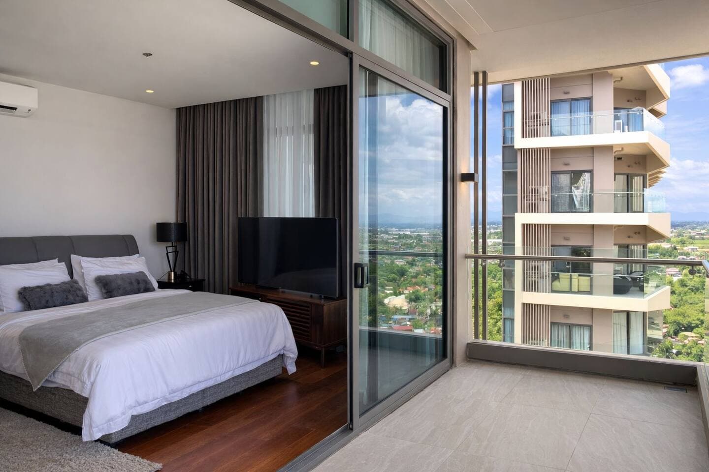 Penthouse – Seaside Living