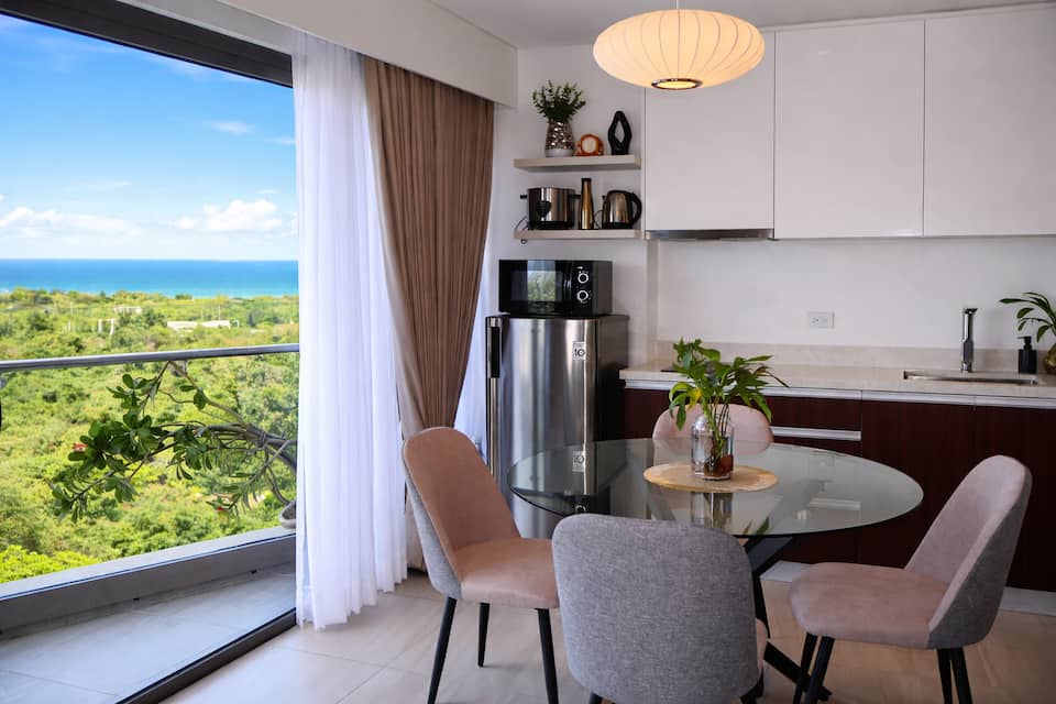 1 Bed β Seaside Living - Image 1
